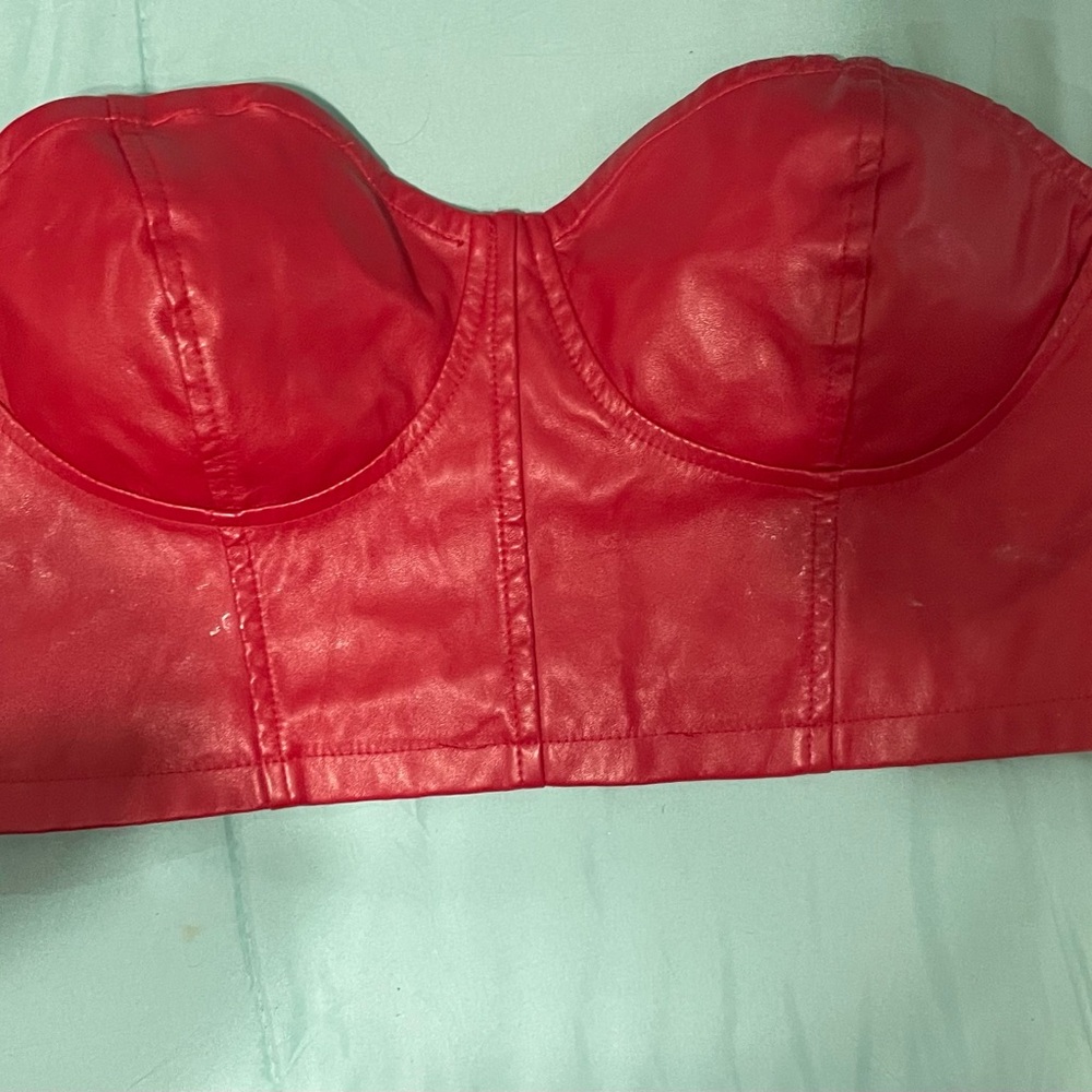 SHEIN Curve Red Faux Leather Bustier Zip-Back Crop Top - 1XL